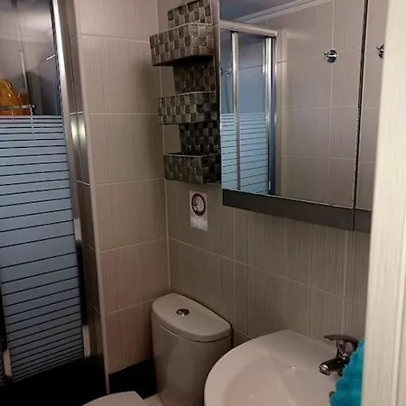 Mama Mia Apartment, Beachfront * Tolo