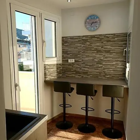 Mama Mia Apartment, Beachfront Apartment *